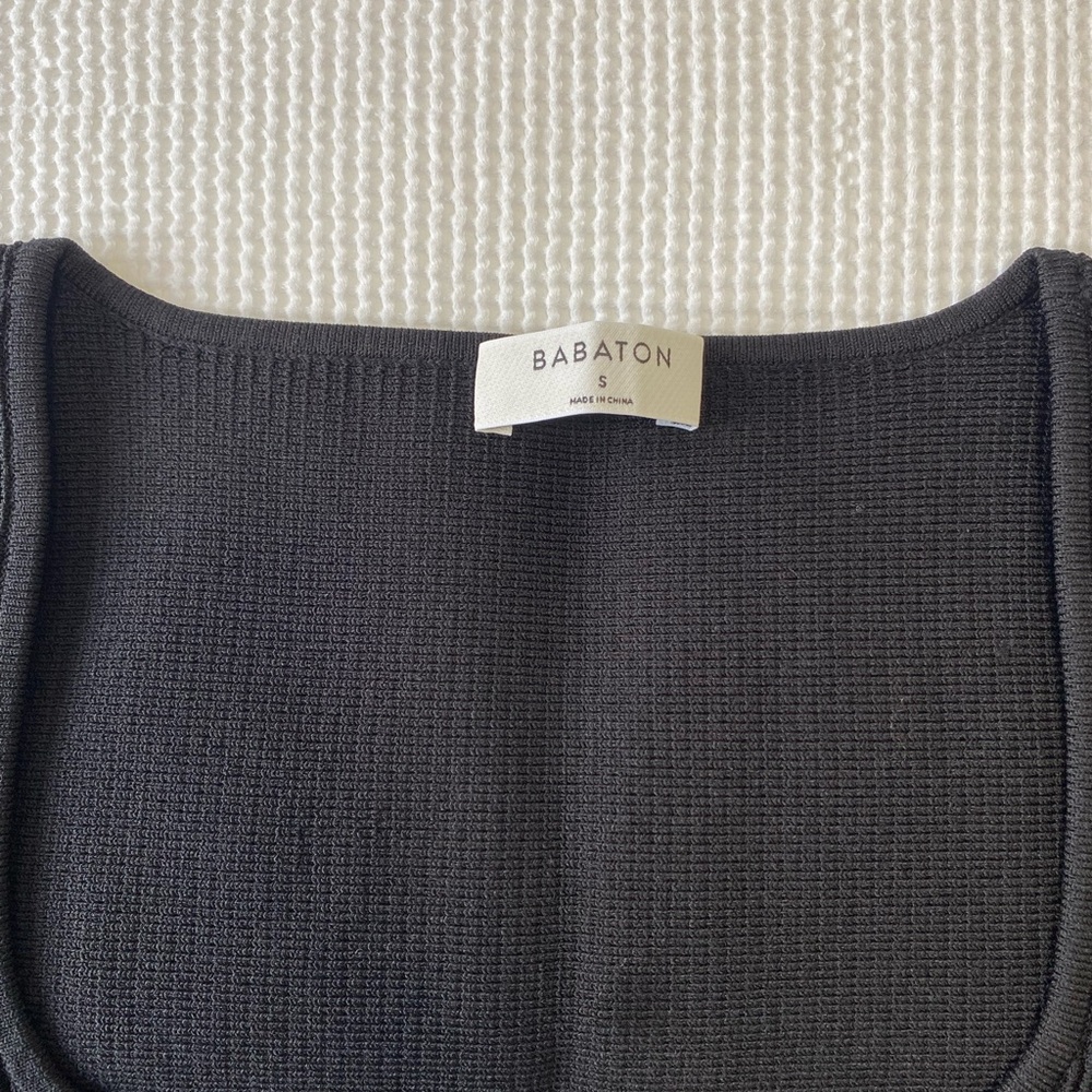 Aritzia Sculpt Knit Top - Picture 2 of 2